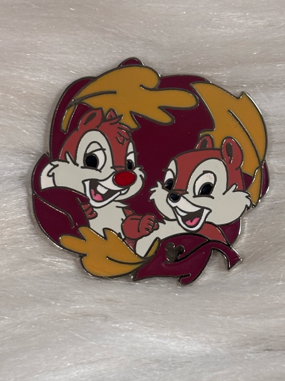 Disney Chip Dale Leaves Pin 2007